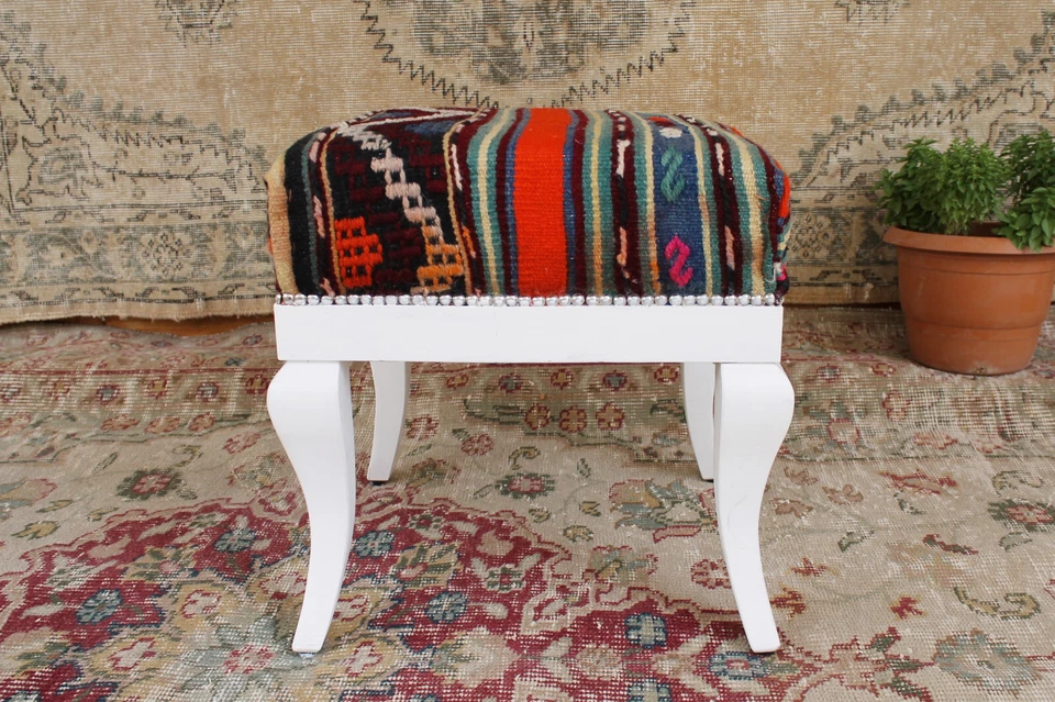 Vintage Oriental Kilim Pouf – Handmade Ottoman Footstool Boho Home Decor - Image 4 of 4