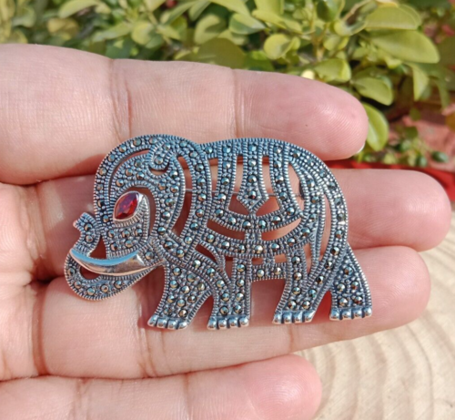 Natural Marcasite Elephant Figure Brooch 925 Sterling Silver Women Fine Jewelry - Picture 1 of 10