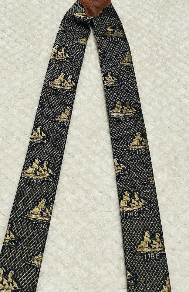 Thurston Inglés Edición Limitada Tirantes Tirantes Royal Navy 1786 Velero Foto 3 de 4