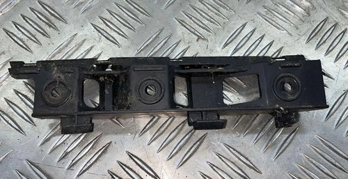 VW PASSAT B7 ALLTRACK 365 Stoßstangenhalter vorne rechts 3C0807183 31819603