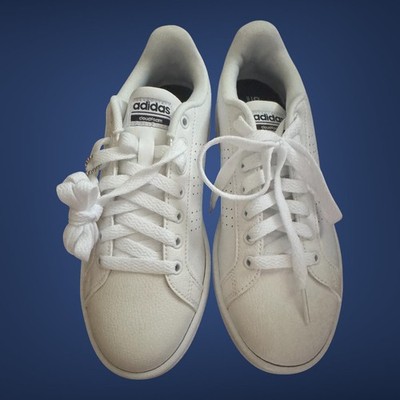 Adidas Women s Cloudfoam Advantage Clean White W Sneaker/ Shoes Size 7 - AW4323