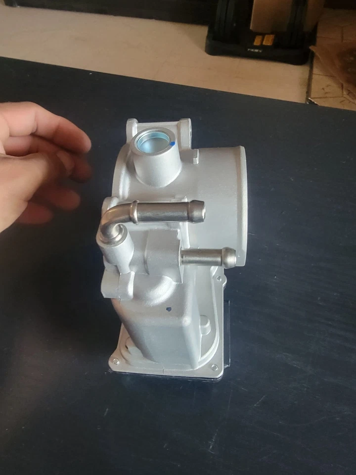 Nissan Rogue 2016 2,5 carrocería del acelerador Foto 4 de 4