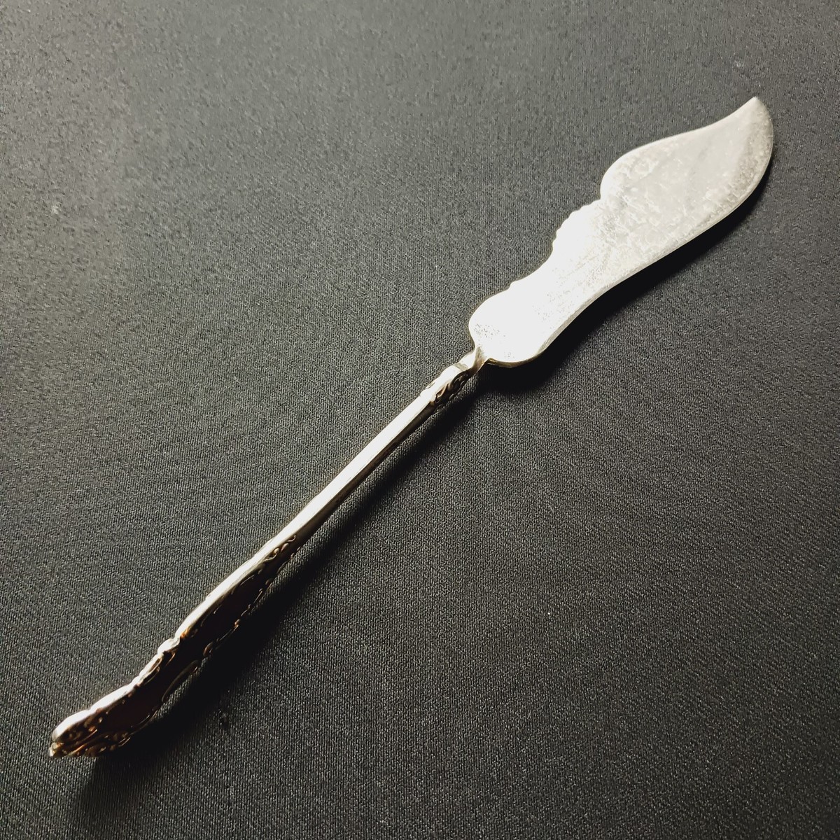OXFORD Wm Rogers & Son Silverplate 1901 TWISTED HANDLE MASTER