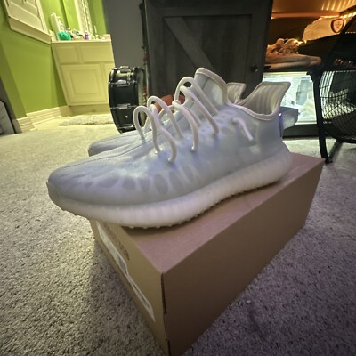Size 10 - adidas Yeezy Boost 350 V2 Mono Ice