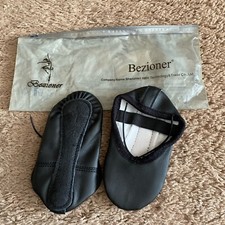 New- Black Leather Ballet Slippers Toddler Size 4/5