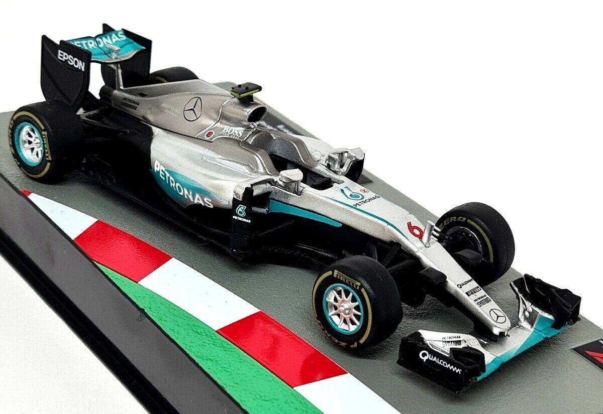 IXO Formula 1 Miniature Car Mercedes F1 W07 Hybrid 1/43 Scale