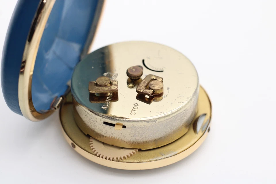 Vintage Junghans 2 JEWELS Reiseuhr Reisewecker blau rund Uhr Messing Ø 7,5 cm - Bild 4 von 4