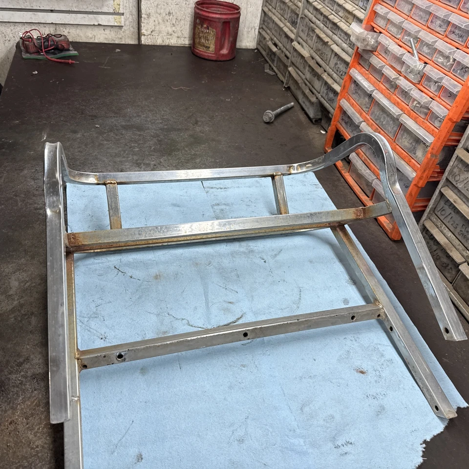 Parachoques trasero Arctic Cat Panther 440 Panther 1974 1975 vintage moto de nieve Foto 2 de 4