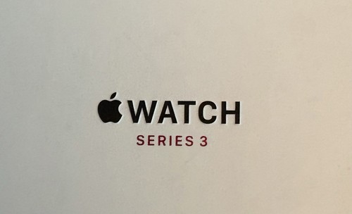 Apple Watch Series 3 38mm Space Gray Aluminum Case with Black Rubber Sport Band. - Photo 5 sur 5