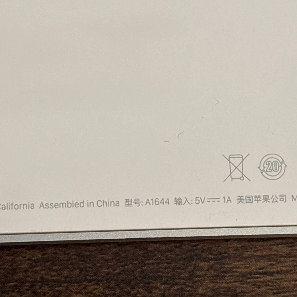 3 Pack - Apple Magic Keyboard 2 (A1644) Wireless Bluetooth Keyboard - Not Tested - Image 3 of 4