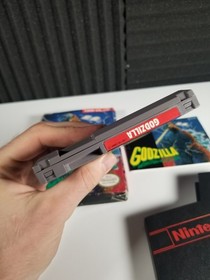 Godzilla: Monster of Monsters (Nintendo NES) Authentic - Complete CIB - Tested