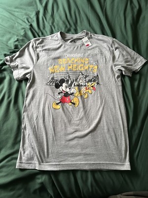 Disneyland Resort T-Shirt (Mickey Mouse, Pluto) Small Walt Disney World UVP 30 $