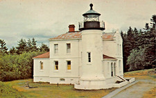 Fort Casey Lighthouse Island County Whidbey Island Washington Vtg Postcard CP384
