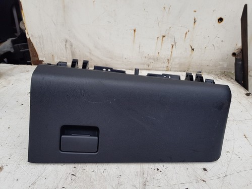 Toyota Prius Dashboard Prius 1.8 Petrol Hybrid  Glove Box 2017