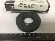 New TCM “Dichtomatik” NBR (Buna) Oil Seal, 15X35X7TC-BX