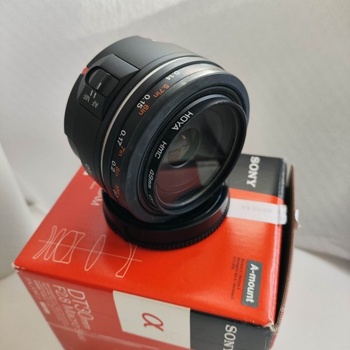 Objectif Sony DT 30 mm f/2.8 SAM Macro Monture Alpha - Photo 1 sur 4