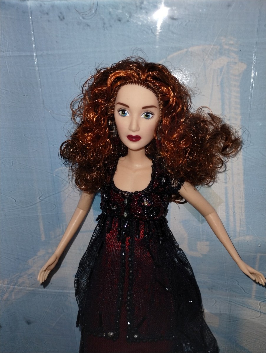 Titanic Rose フィギュア Amazon.com: Barbie Titanic Rose : Toys & Games