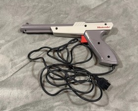 Nintendo NES Console Lot TMNT 2, Zapper, 2 Controllers, Cables Tested