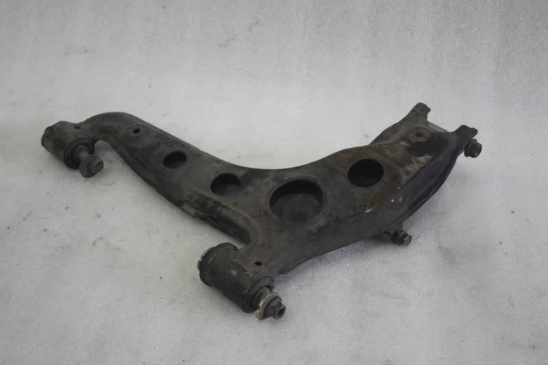 Mazda MX-5 MIATA 1990 lado del pasajero derecho brazo de control inferior delantero Foto 2 de 4