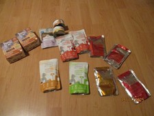 Nassfutter 13 x verschiedene Sorten Bozita,Applaws,Kitkat, Wildes land