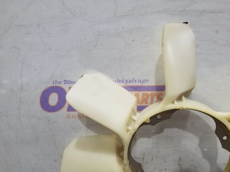 10 Lexus GX460 2010 4,6 L aspa de ventilador Foto 2 de 4