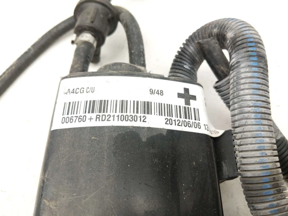 12 Can Am Spyder RT EVAP Emissions Can Canister Vacuum Pump RD211003012 - Image 2 of 4