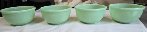Fire-King Oven Ware Jadeite Glass Cereal/Chilli Bowls Set of 4