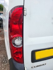 2015 VAUXHALL COMBO VAN 2300 L2H1 1.3L CDTI REAR PASSENGERSIDE TAIL LIGHT