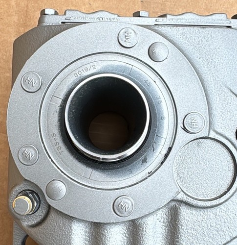 SEW KT37 DRN80MK4 Gear Motor 0.75HP 230/460V 23.36:1 1745/75RPM 3PH IP65 VFD - Picture 12 of 18