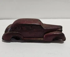 OLD AUBURN RUBBER COMPANY INDIANA '37 OLDSMOBILE 4 DOOR  4.5 in. - NO WHEELS