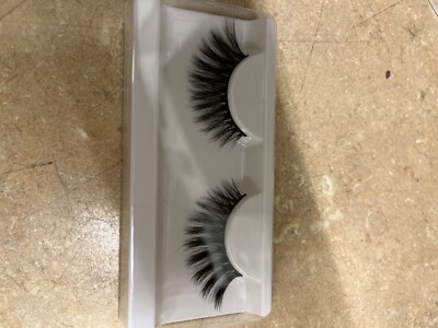 1 pair of faux mink 3-d eye lashes great for every day use 