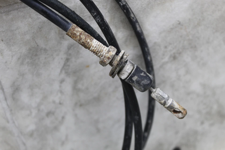 Linha de cabo de freio a pé 2011 Kubota Rtv 900 OEM - Imagem 3 de 4