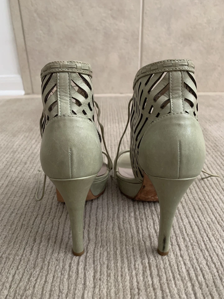 Sandalias Pour la Victoire Plataforma Punta Abierta Tacones Altos Zapatos Verde Pastel Talla 5.5 Foto 3 de 4