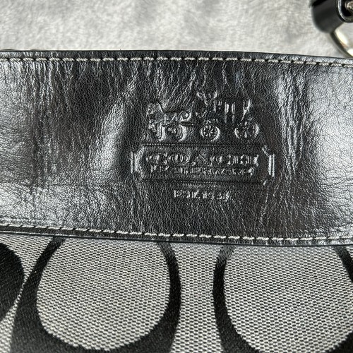 Coach F12657 Purse Zoe Shoulder Bag Signature C Canvas Black Leather Trim VTG - Picture 6 of 14