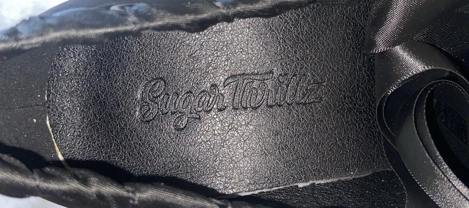 Sugar Thrillz Black Satin Ballet Platform Heels Shoes 7M ST20-559-BLK - Image 4 of 4