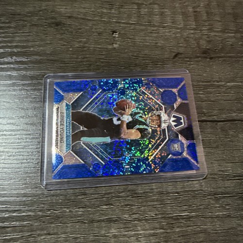2023 Panini Mosaic Rookies Blue Sparkle Prizm 37/96 Bryce Young #290 Rookie Card - Bild 2 von 8