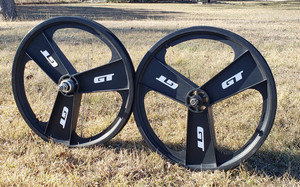 New GT Superlace Hub Set Sealed Bearings RHD 36H 3/8 Cassette & Driver