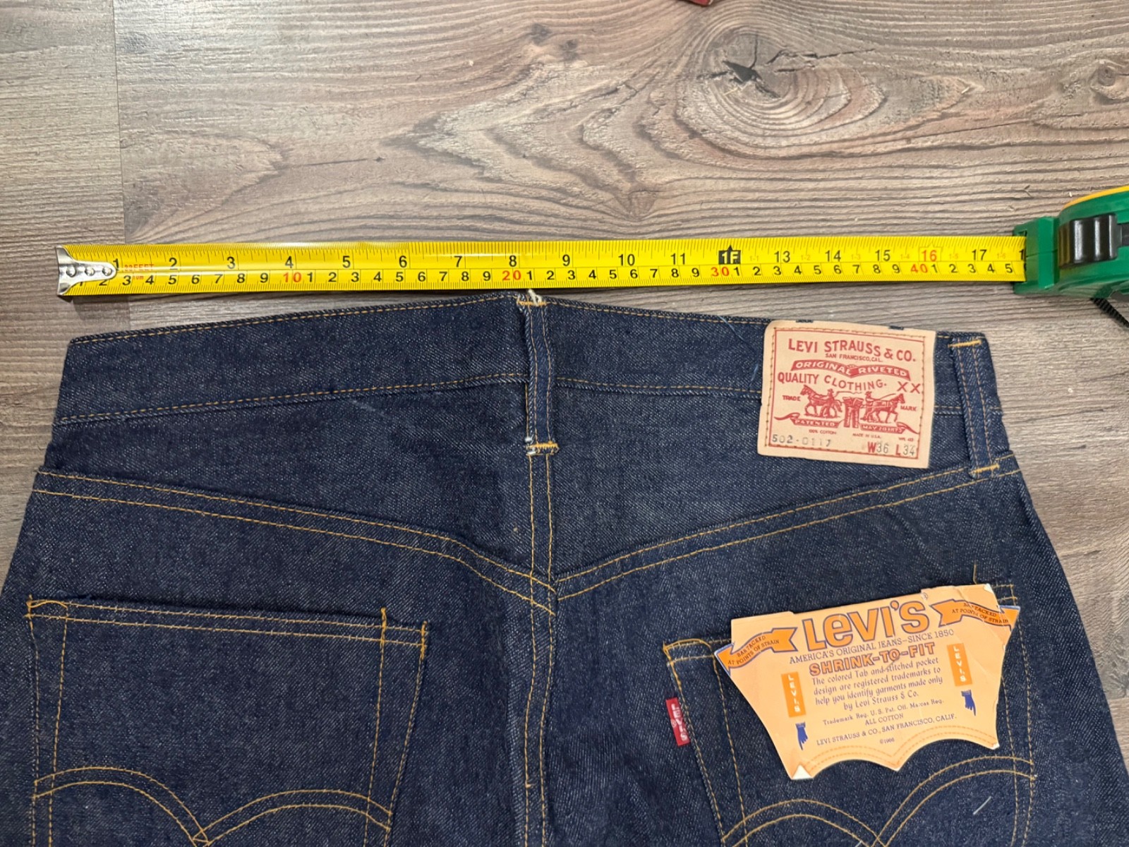 Levis 502-0117 1960s vintage bigE DEADSTOCK W36 L34 jeans image 4