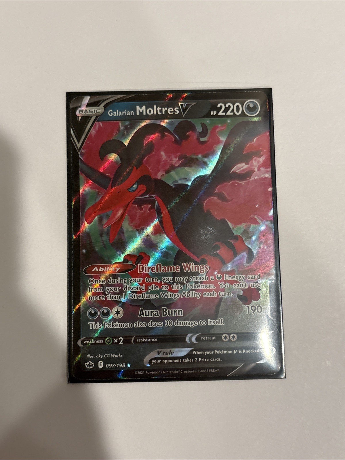 Galarian Moltres V 97/198 Ultra Rare Chilling Reign Pokemon TCG Near Mint