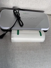 The NutriChef Automatic Vacuum Sealer Food Preserver System + 1 Roll Of Bag NEW