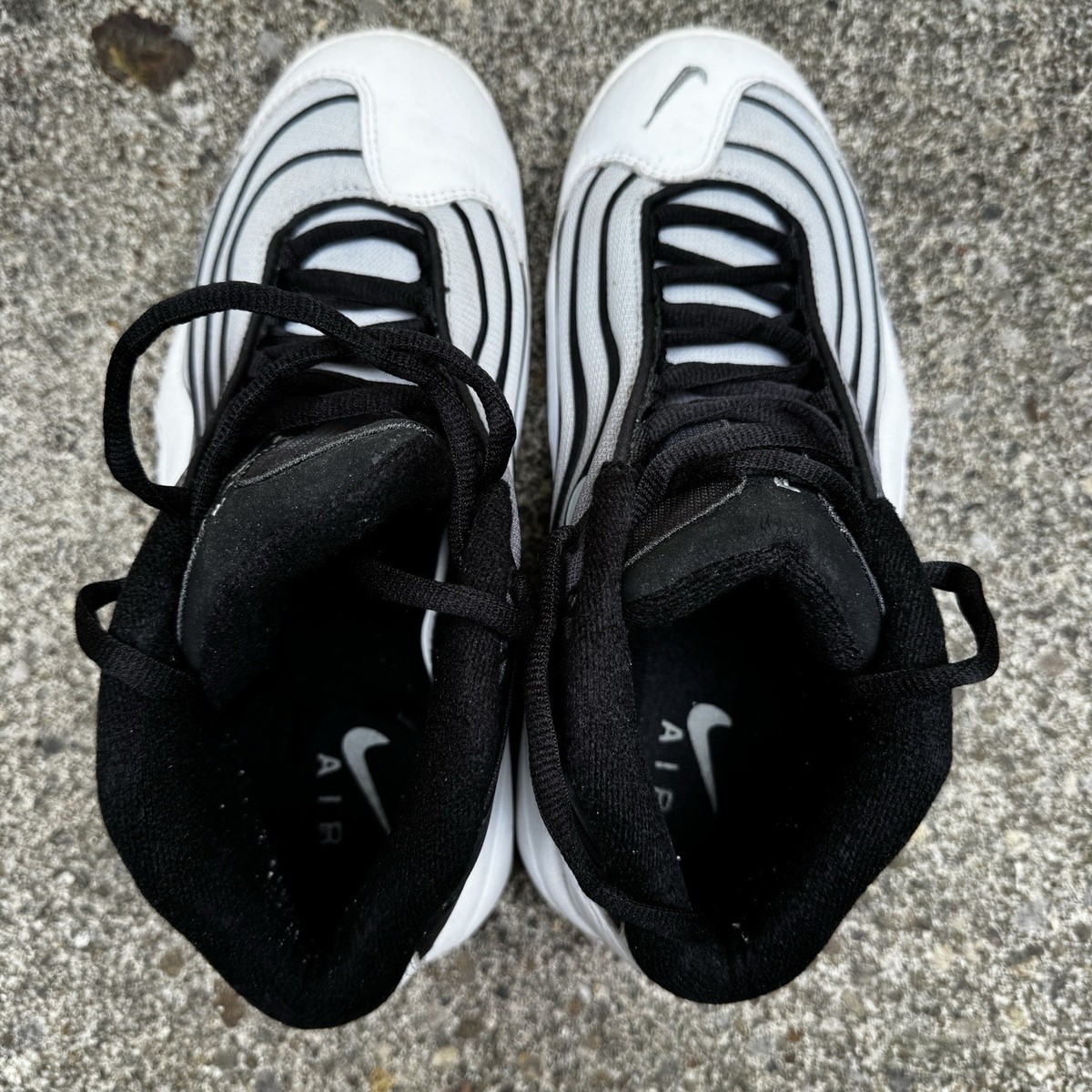 nike air flight motion