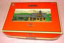 Lionel 6-62709 RICO STATION 825K Passenger/Freight Station Kit- NEW IN BOX