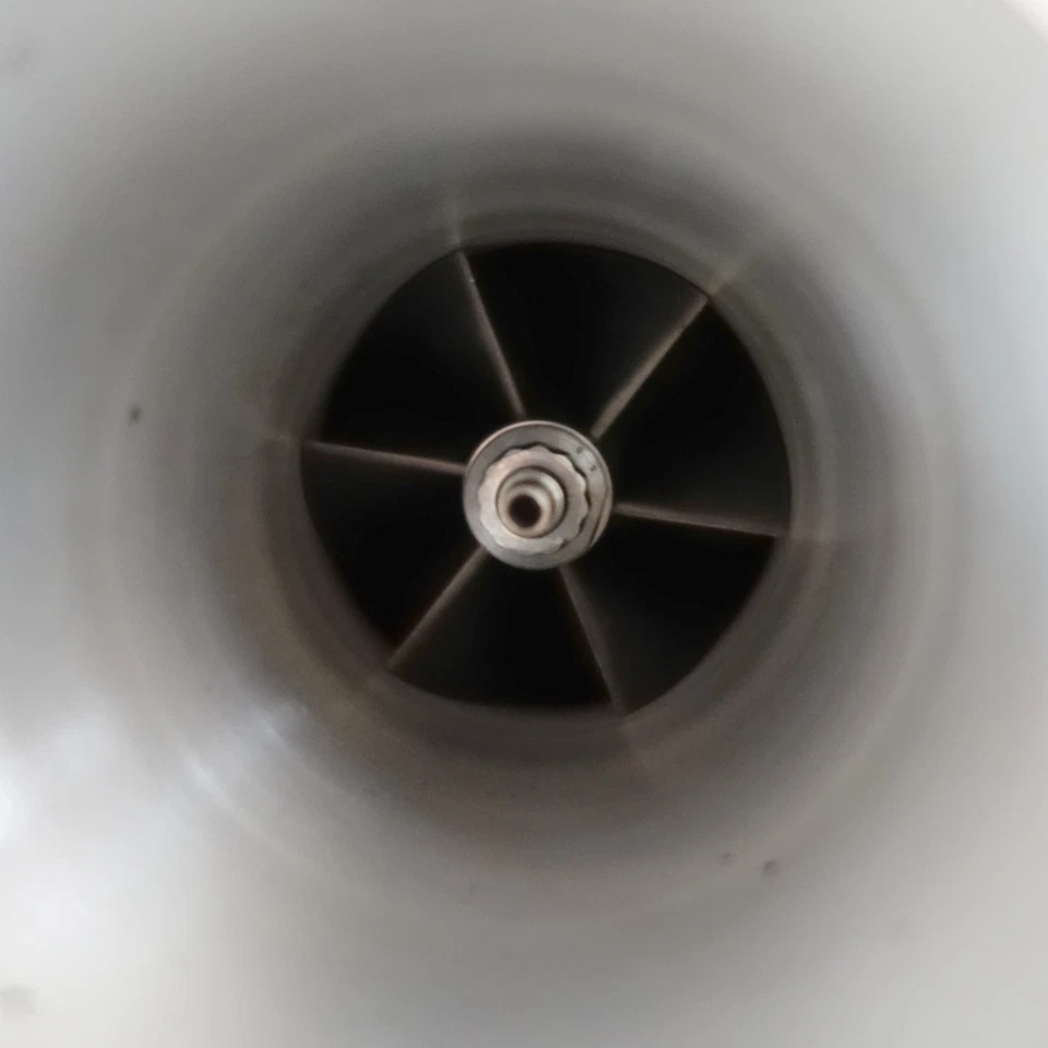 Conjunto de turbo cargador diésel 14-18 BMW F15 X5 35d F10 535d 740d N57 132 k OEM Foto 4 de 4