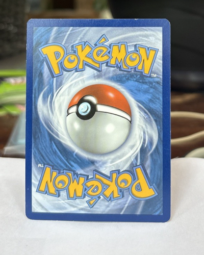 2021 Pokemon - French - Pikachu 25/25 McDonalds Promo Non Holo - Picture 2 of 2