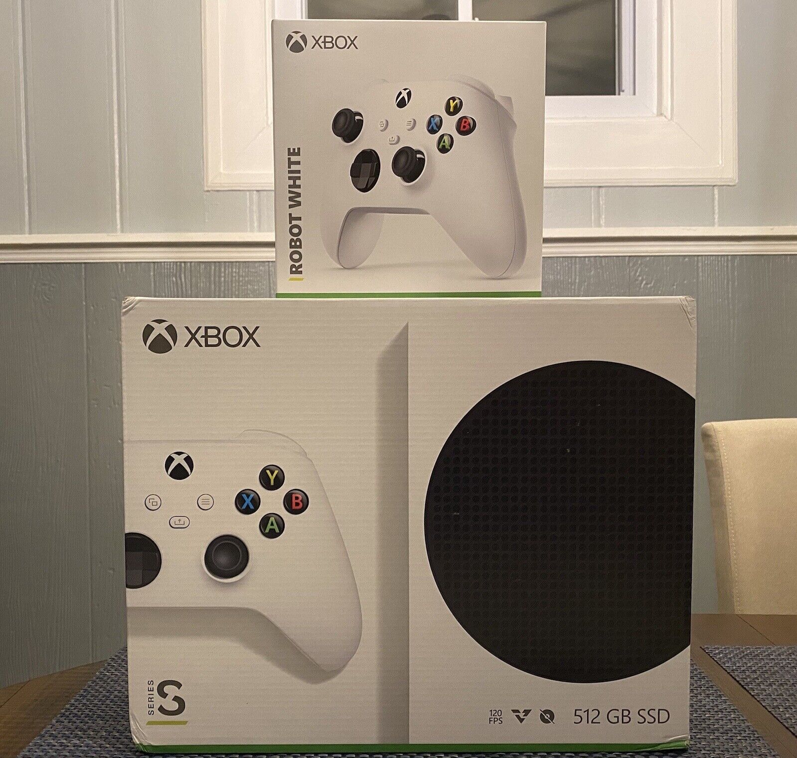 Xbox Series S + Xbox Wireless Controller Robot White + 3 Month Game Pass