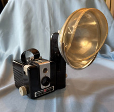 Vintage Kodak Brownie Hawkeye Flash Model Camera w Flash  Flash Cover
