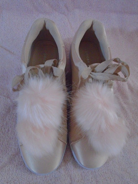 madden girl slip on tennis shoes