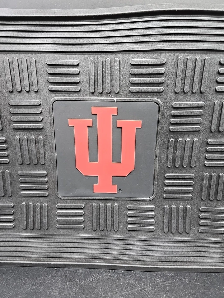 Fanmats 11392 NCAA - Indiana Medallion Door Mat 19.5"x31.25" NUEVO Hecho en EE. UU. Foto 3 de 4