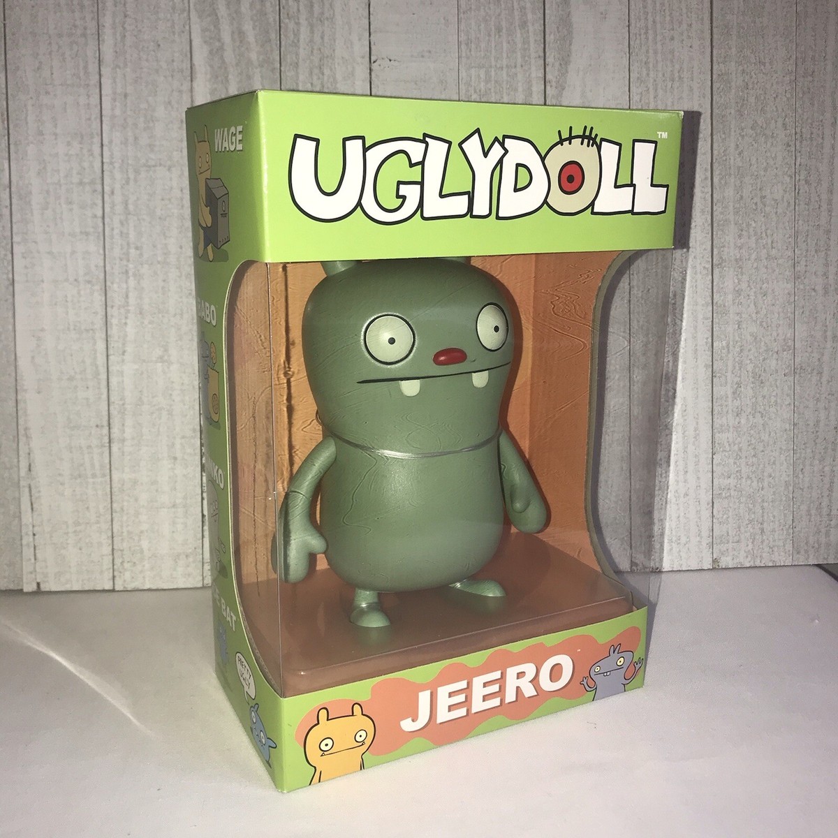 UGLYDOLL JEERO SUPER RARE 2004 Critterbox 8” Vinyl NEW IN UGLYDOLL JEERO SUPER RARE 2004 Critterbox 8” Vinyl NEW IN