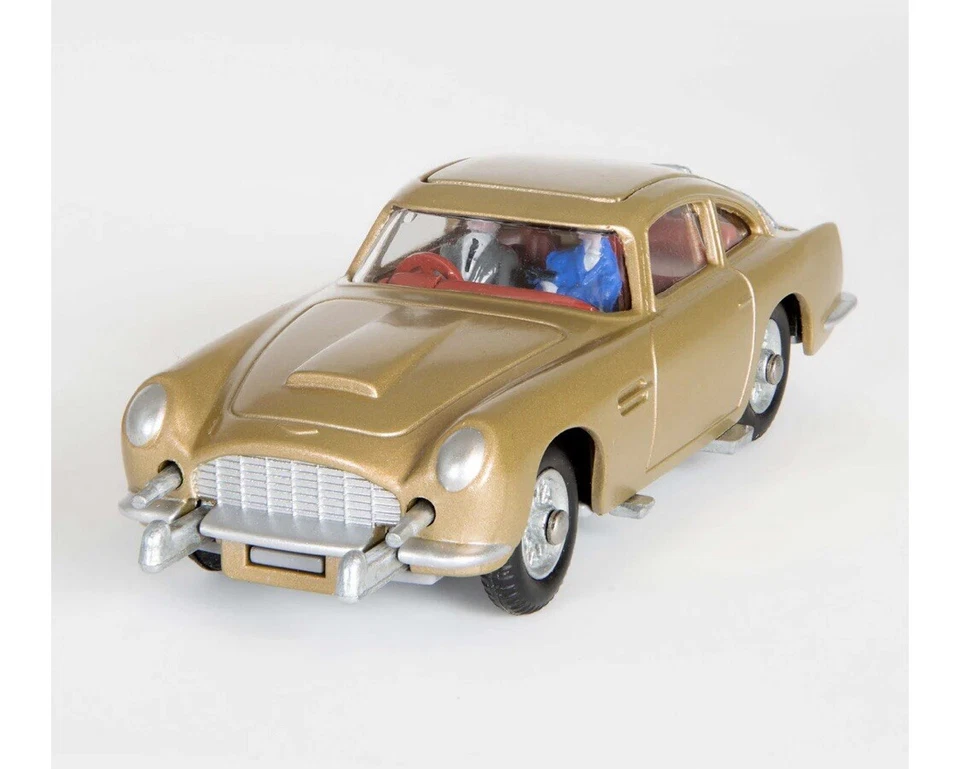 Corgi Re-Issue 詹姆斯·邦德 007 金阿斯顿·马丁 DB5 261 限定俱乐部发行 — 第 4/4 张图片